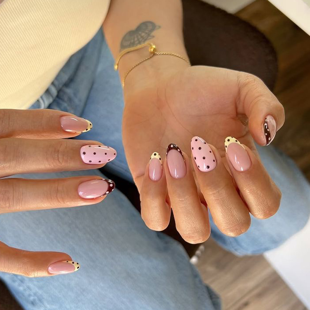 Nail Art French Nails - Набор из 24 накладных ногтей в