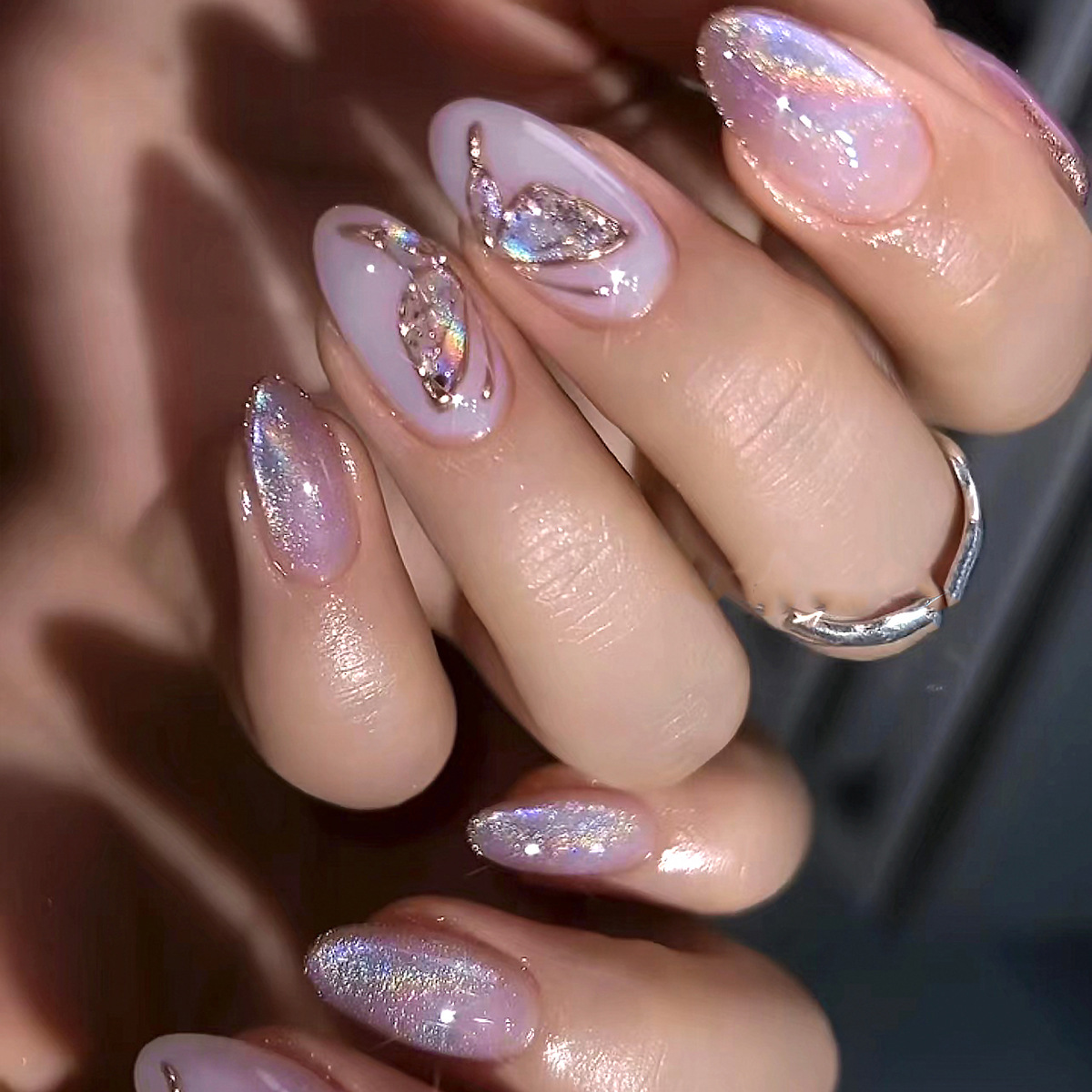 Nail Art Glossy - Накладные ногти Butterfly Press, короткие, миндалевидной