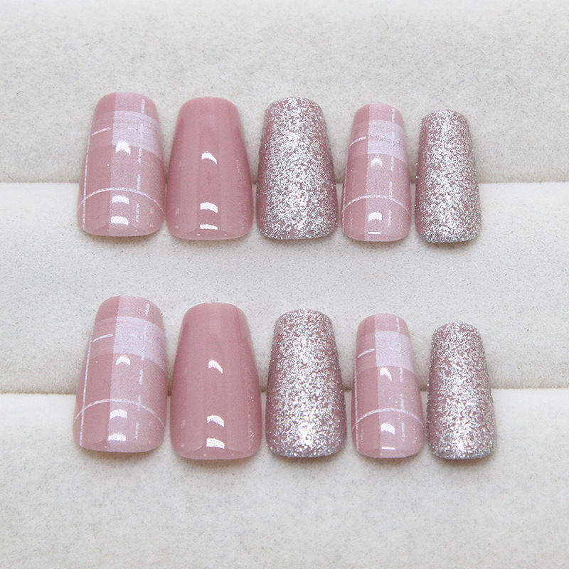 Короткие и средней длины накла – обзор и цена Nail Art Glossy